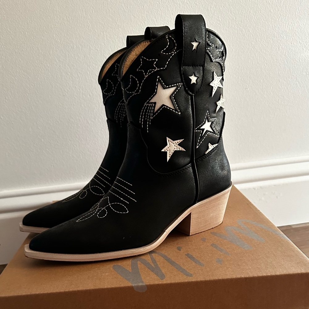Shooting Star Western Booties